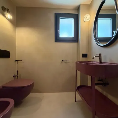Ferienhaus Lussuoso Loft Di Design Tra Centro E Aeroporto *