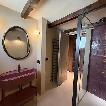 Tatil Evi Lussuoso Loft Di Design Tra Centro E Aeroporto Bolonya